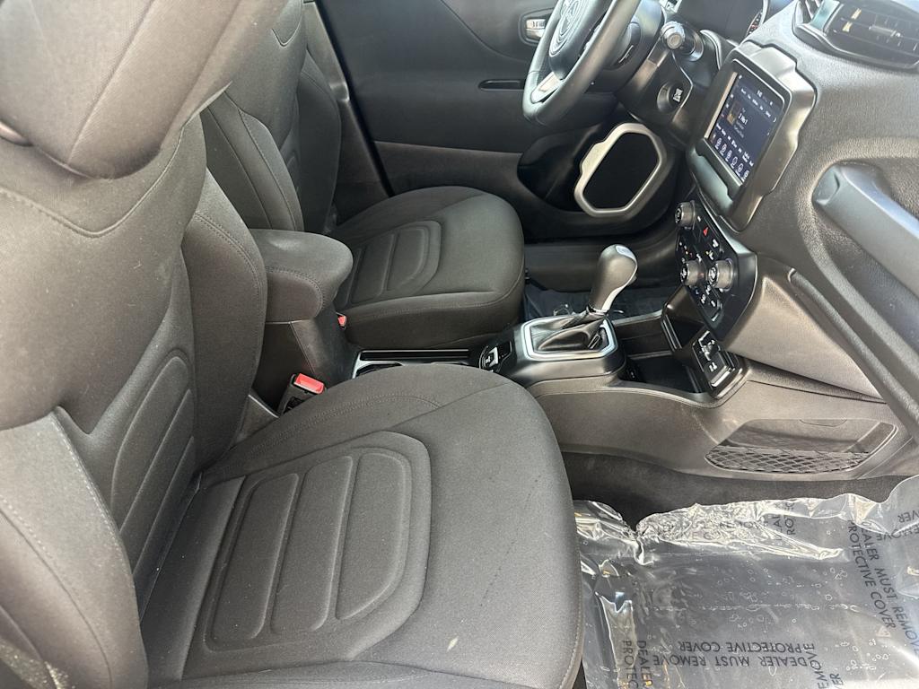 Thumbnail: 2021 Jeep Renegade - 11