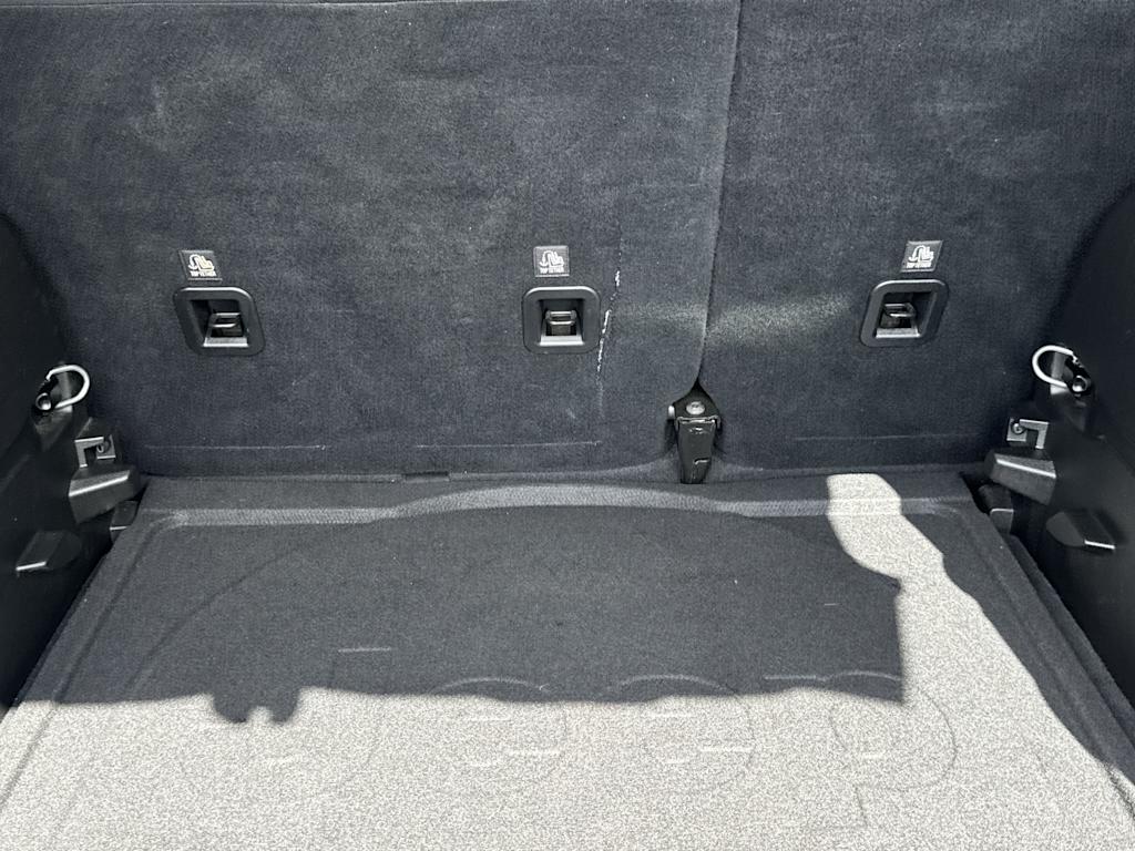 Thumbnail: 2021 Jeep Renegade - 22