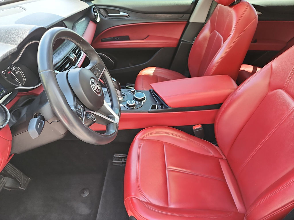 Thumbnail: 2019 Alfa Romeo Stelvio - 11