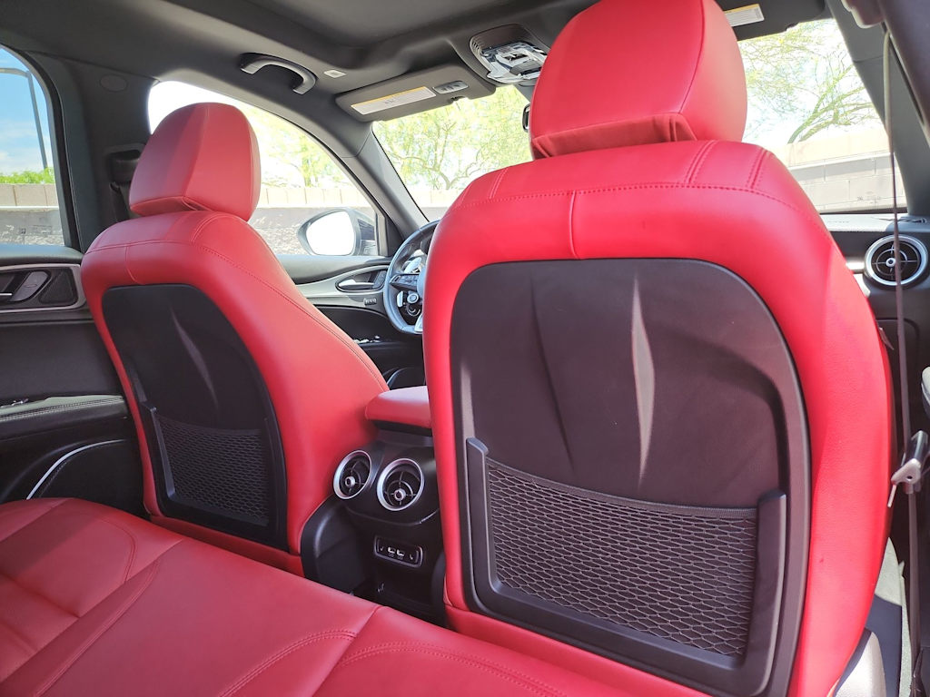Thumbnail: 2023 Alfa Romeo Stelvio - 22