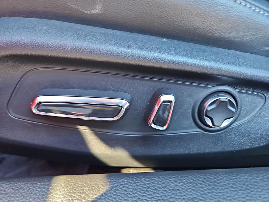 Thumbnail: 2024 Acura Integra - 26