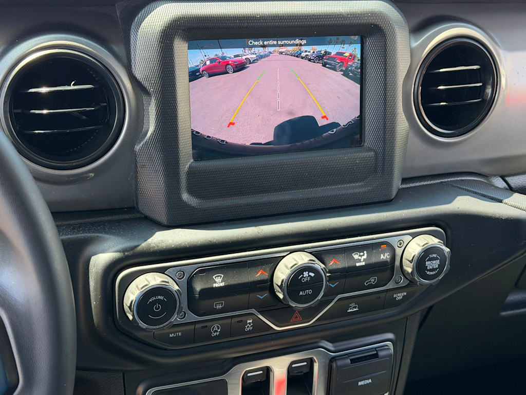 Thumbnail: 2021 Jeep Wrangler - 12