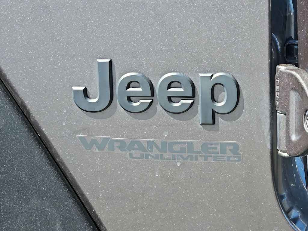 Thumbnail: 2021 Jeep Wrangler - 7