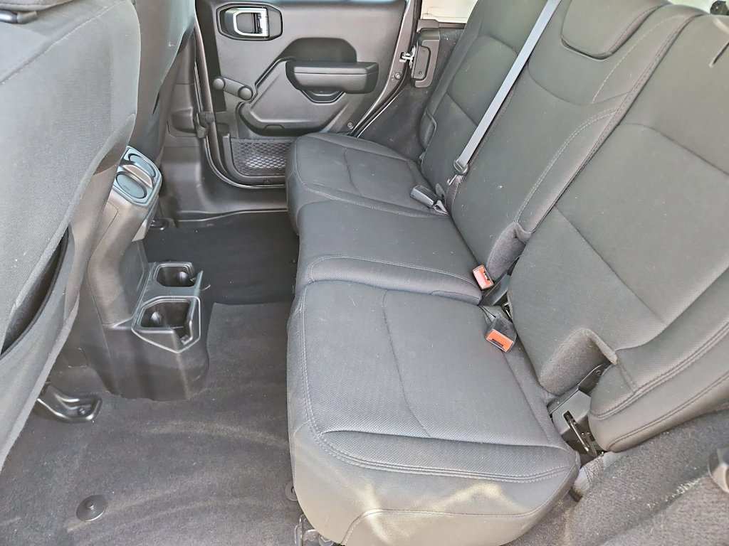 Thumbnail: 2021 Jeep Wrangler - 37