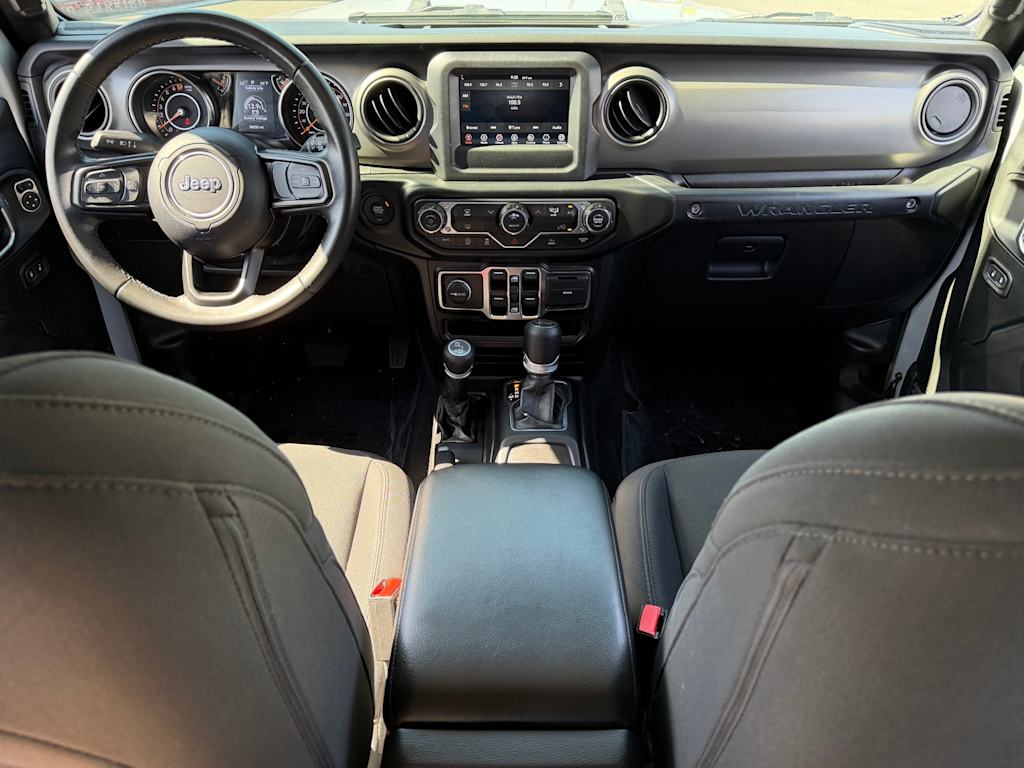 Thumbnail: 2022 Jeep Wrangler - 10