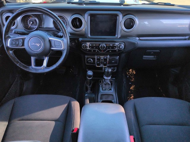 Thumbnail: 2022 Jeep Wrangler - 10