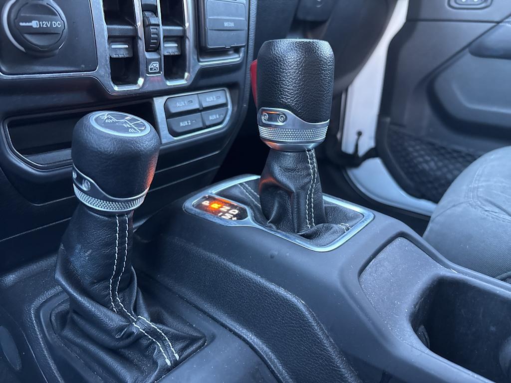 Thumbnail: 2022 Jeep Wrangler - 11