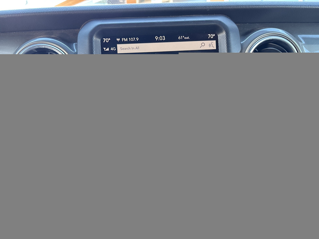 Thumbnail: 2022 Jeep Wrangler - 7