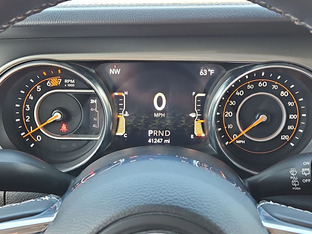 Thumbnail: 2022 Jeep Wrangler - 35