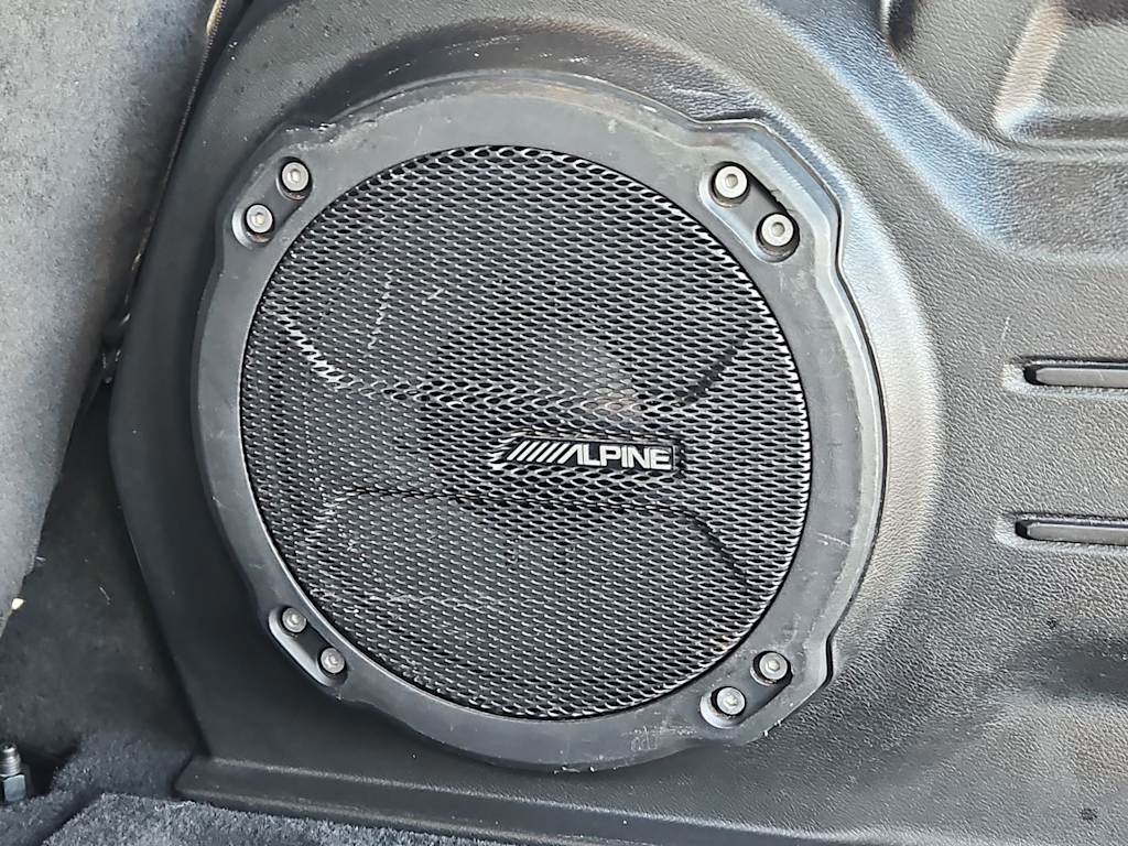 Thumbnail: 2022 Jeep Wrangler - 33