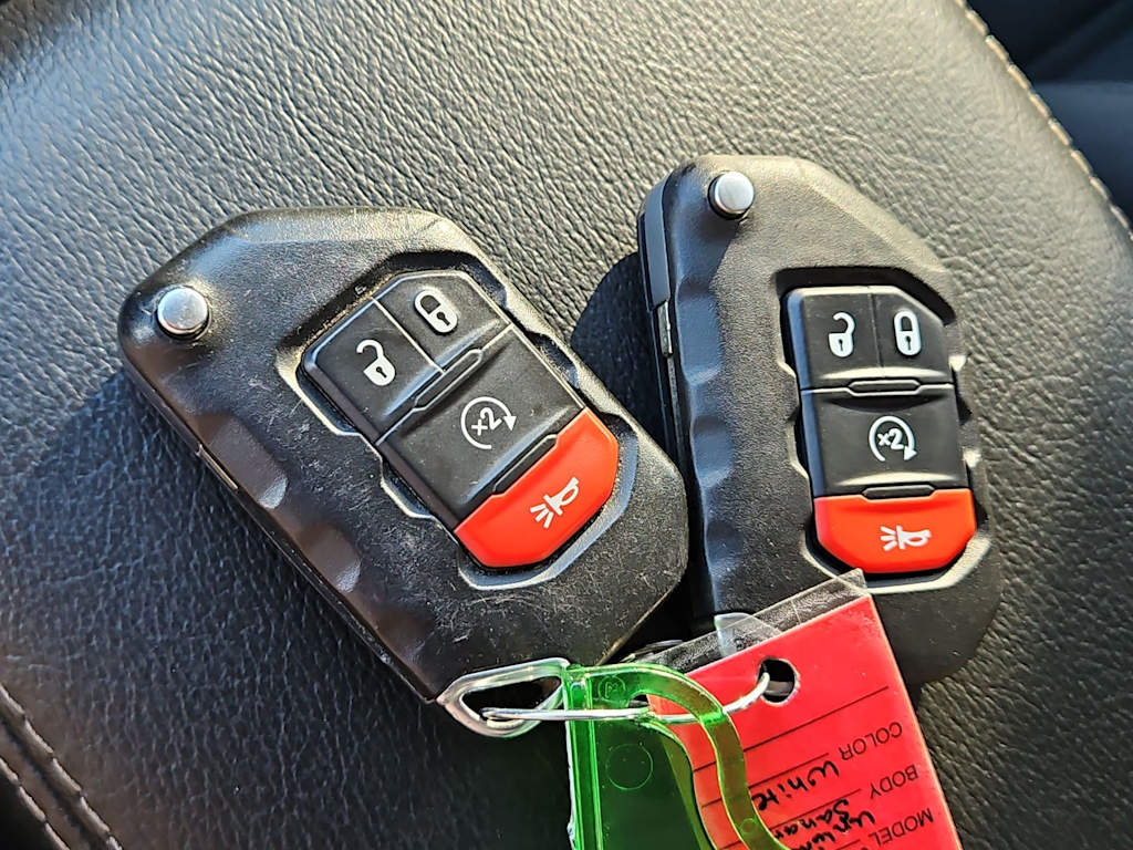 Thumbnail: 2022 Jeep Wrangler - 18