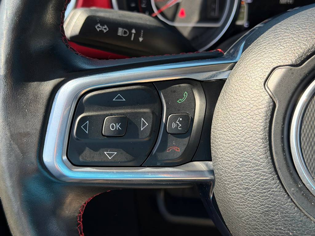 Thumbnail: 2020 Jeep Wrangler - 23