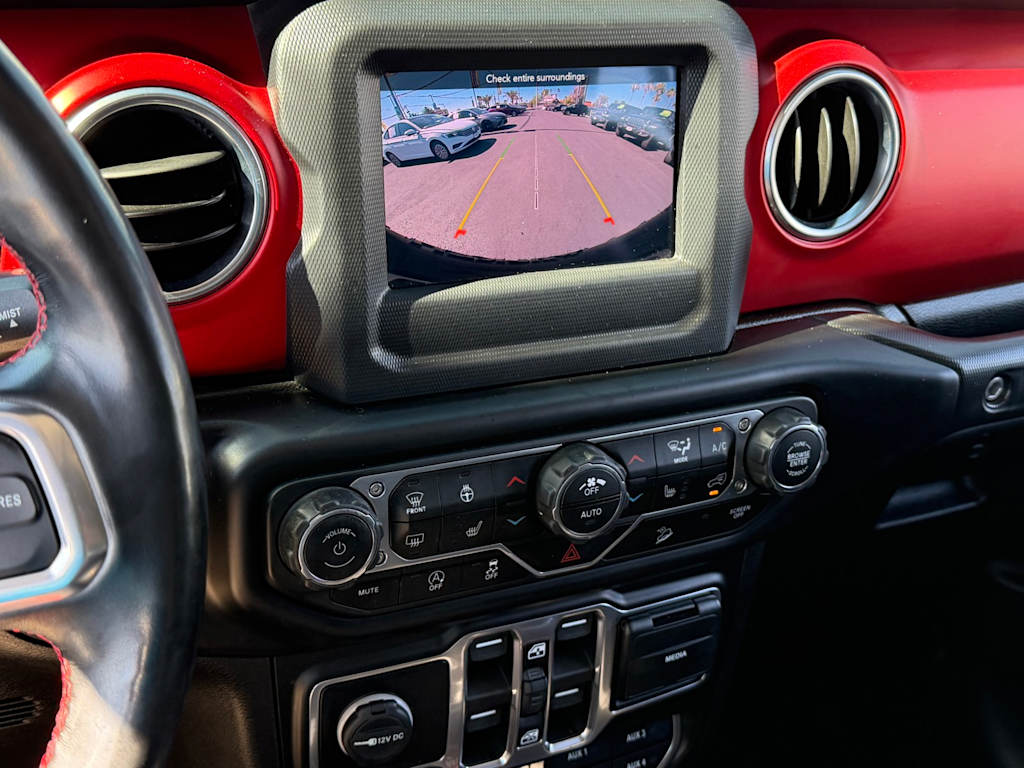 Thumbnail: 2020 Jeep Wrangler - 12