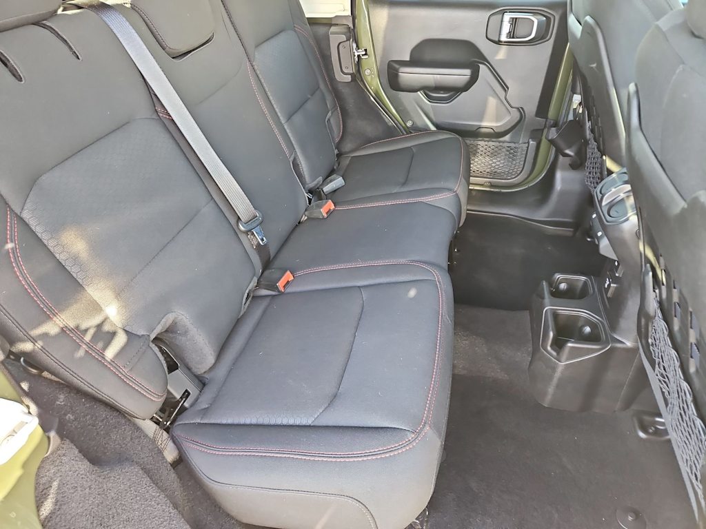 Thumbnail: 2021 Jeep Wrangler - 27