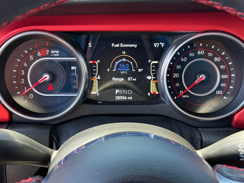 Thumbnail: 2021 Jeep Wrangler - 14
