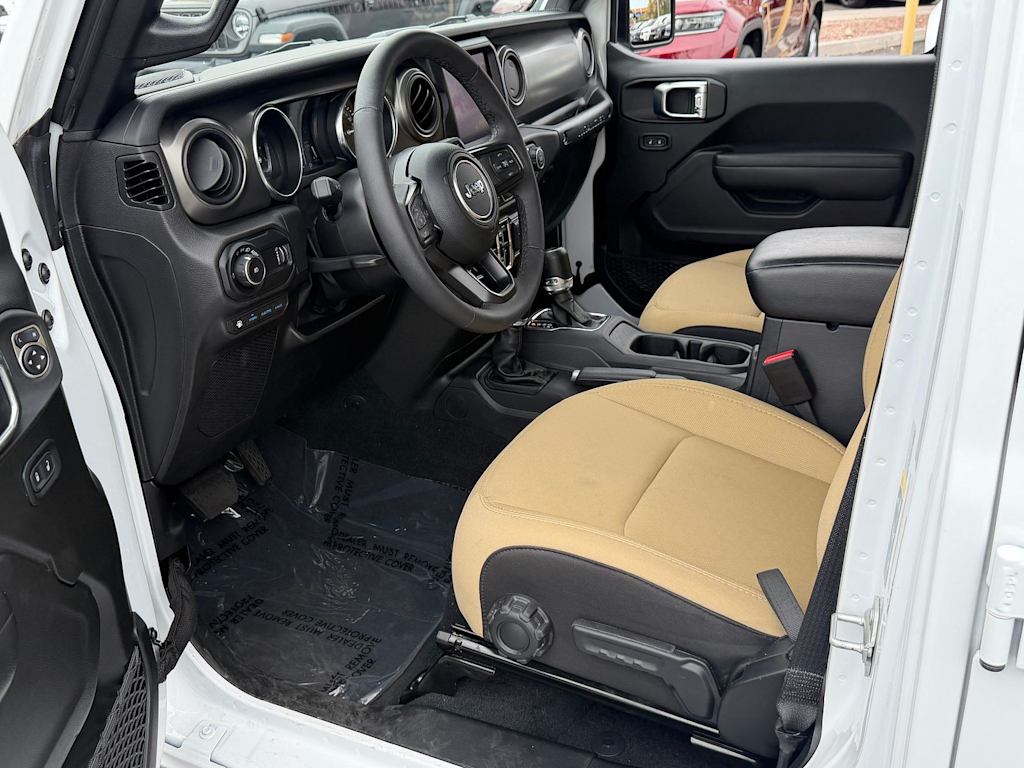 Thumbnail: 2023 Jeep Wrangler - 8
