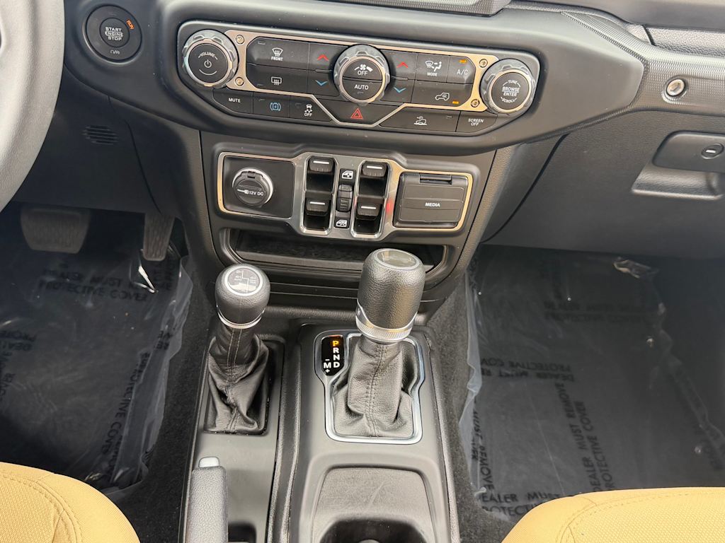 Thumbnail: 2023 Jeep Wrangler - 12