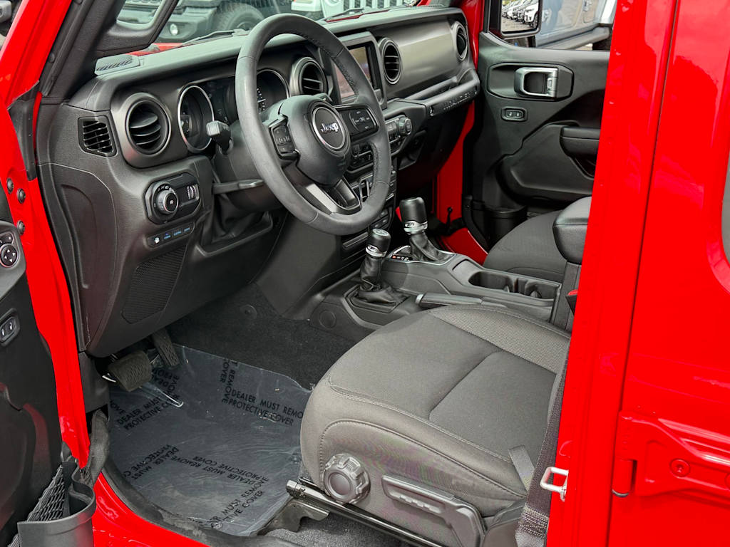 Thumbnail: 2023 Jeep Wrangler - 11