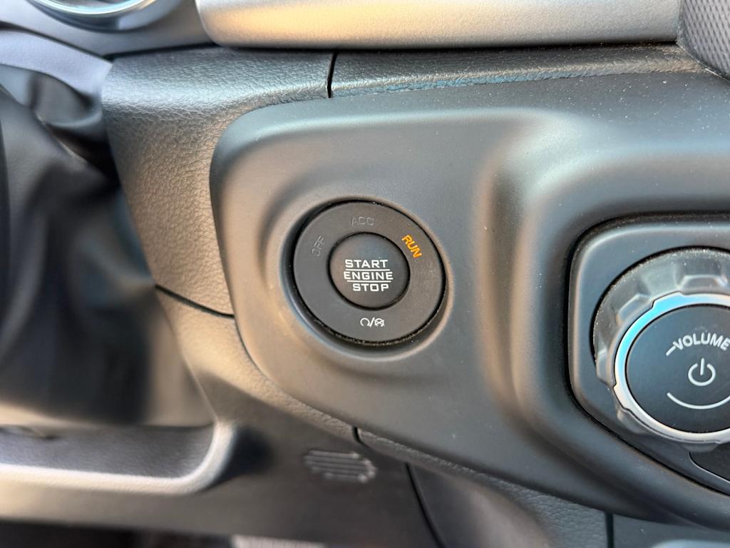Thumbnail: 2023 Jeep Wrangler - 25