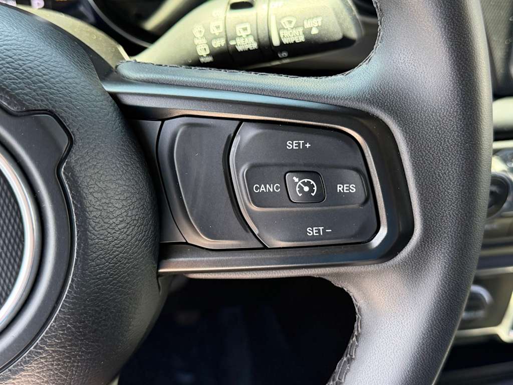 Thumbnail: 2023 Jeep Wrangler - 25