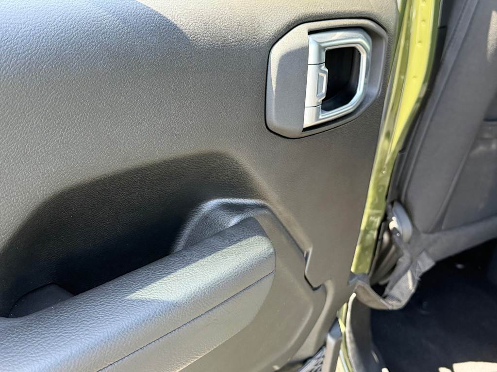 Thumbnail: 2023 Jeep Wrangler - 28