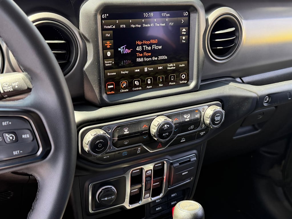Thumbnail: 2023 Jeep Wrangler - 27