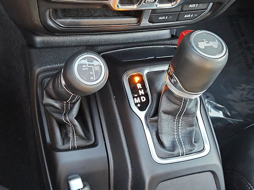 Thumbnail: 2023 Jeep Wrangler - 16