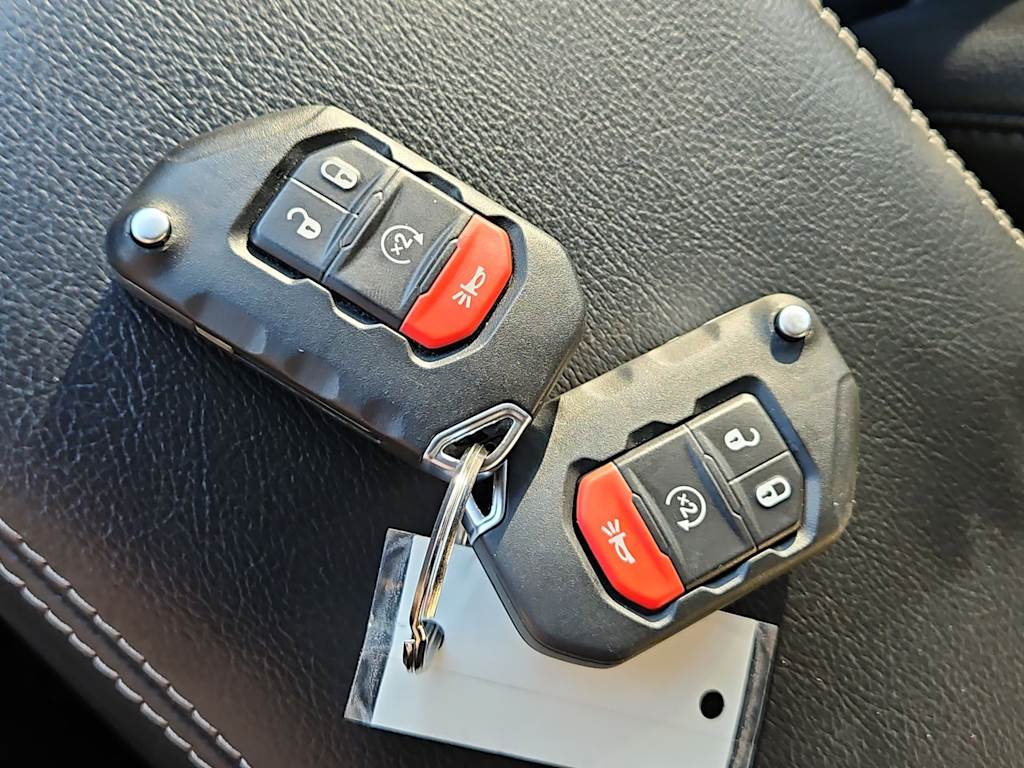 Thumbnail: 2023 Jeep Wrangler - 19