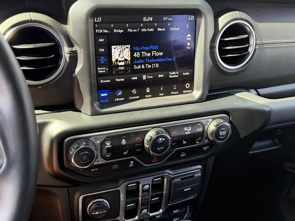 Thumbnail: 2023 Jeep Wrangler - 25