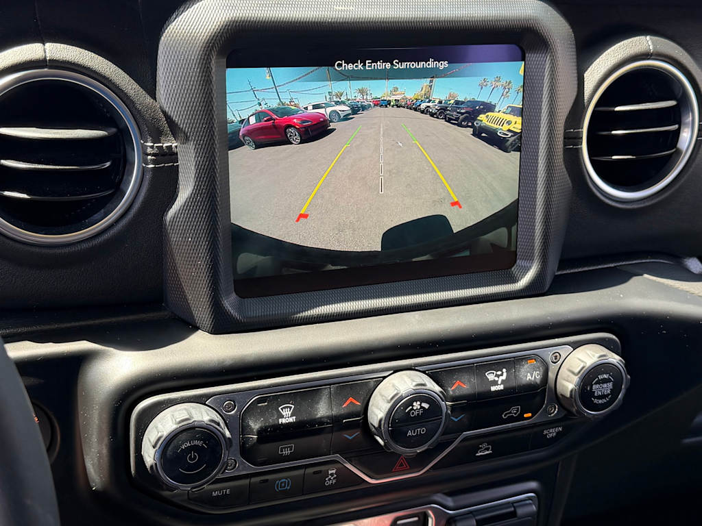 Thumbnail: 2023 Jeep Wrangler - 22