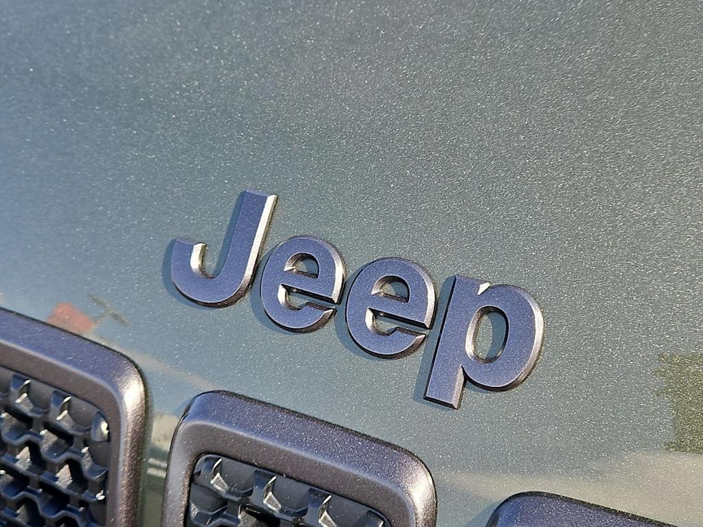 2021 Jeep Cherokee Latitude 6