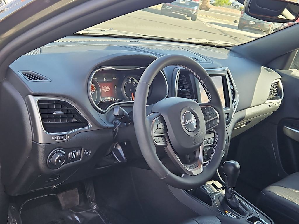 2021 Jeep Cherokee Latitude 2