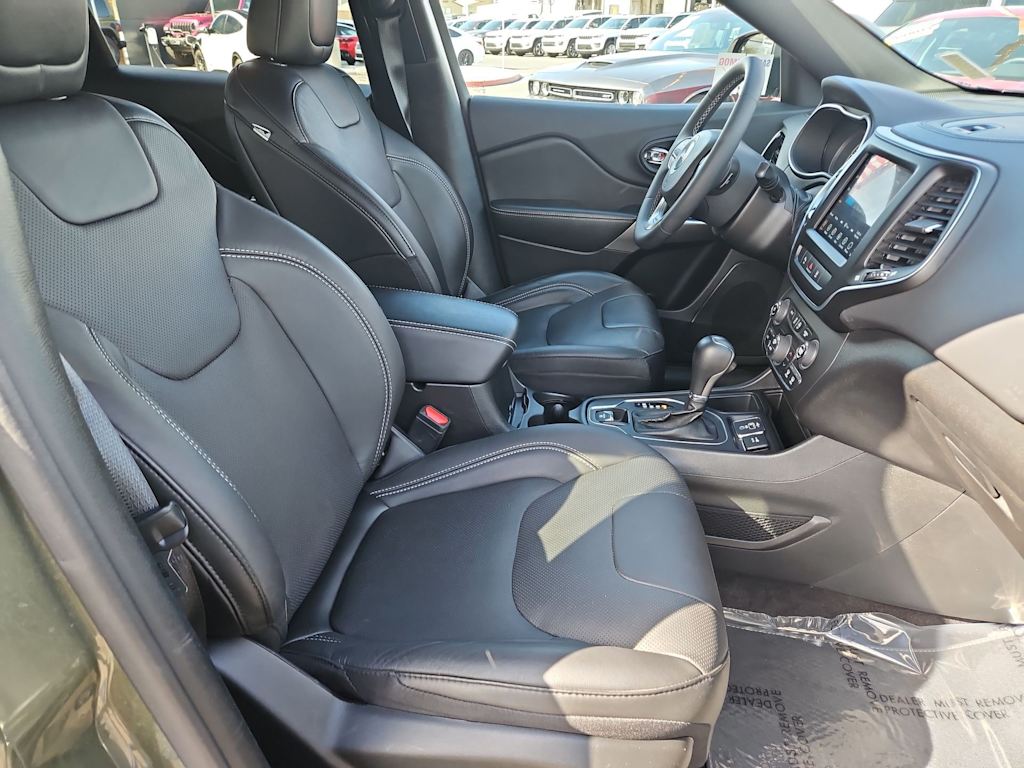 2021 Jeep Cherokee Latitude 10