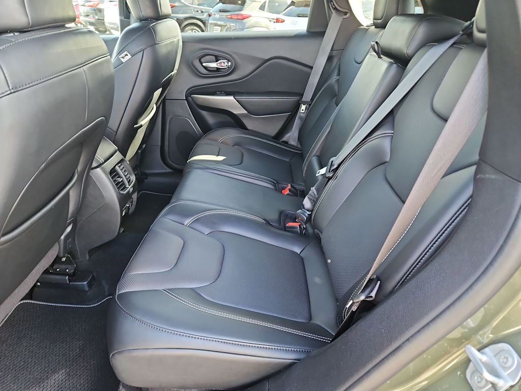 2021 Jeep Cherokee Latitude 24
