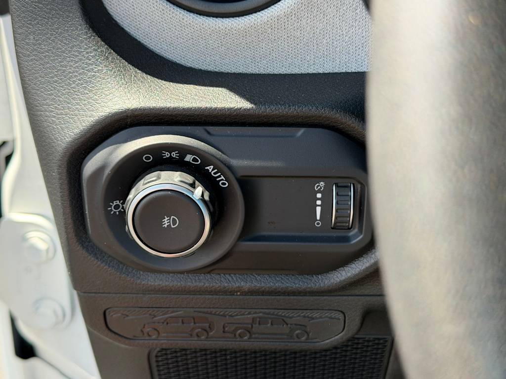 Thumbnail: 2024 Jeep Wrangler - 23