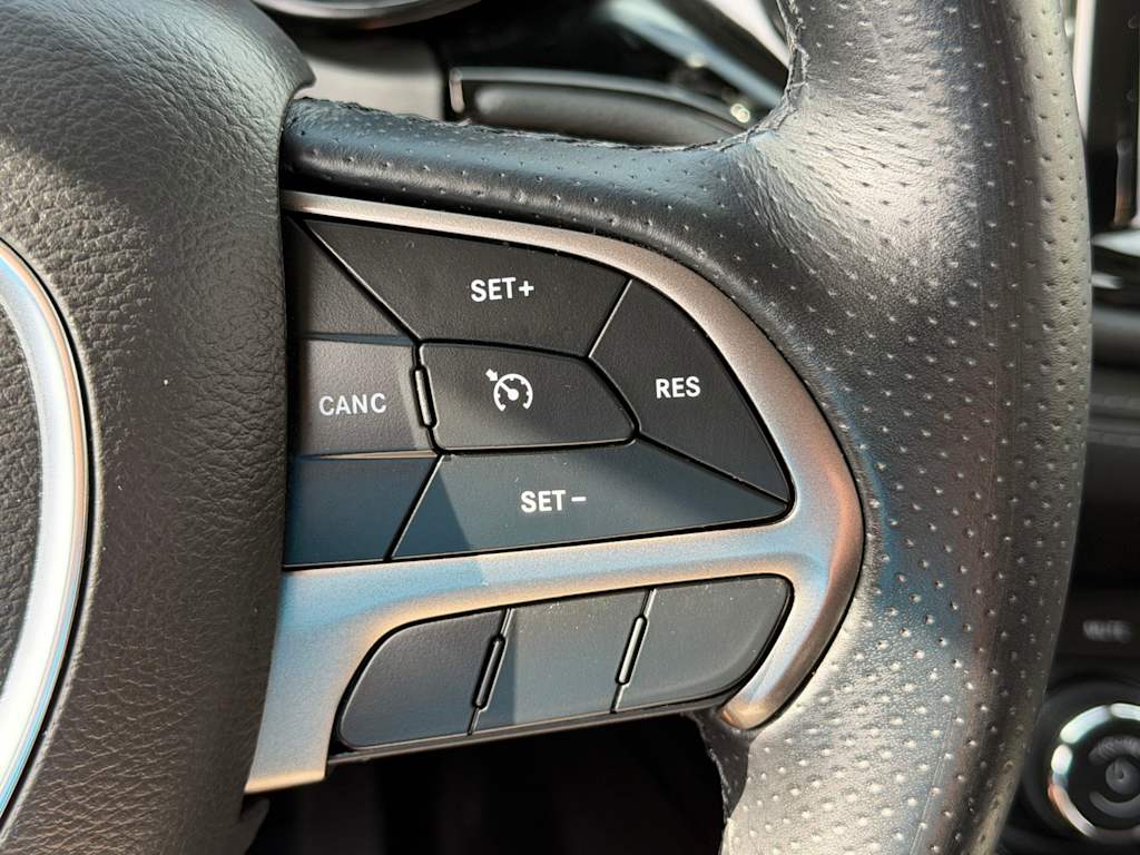 Thumbnail: 2021 Dodge Durango - 25