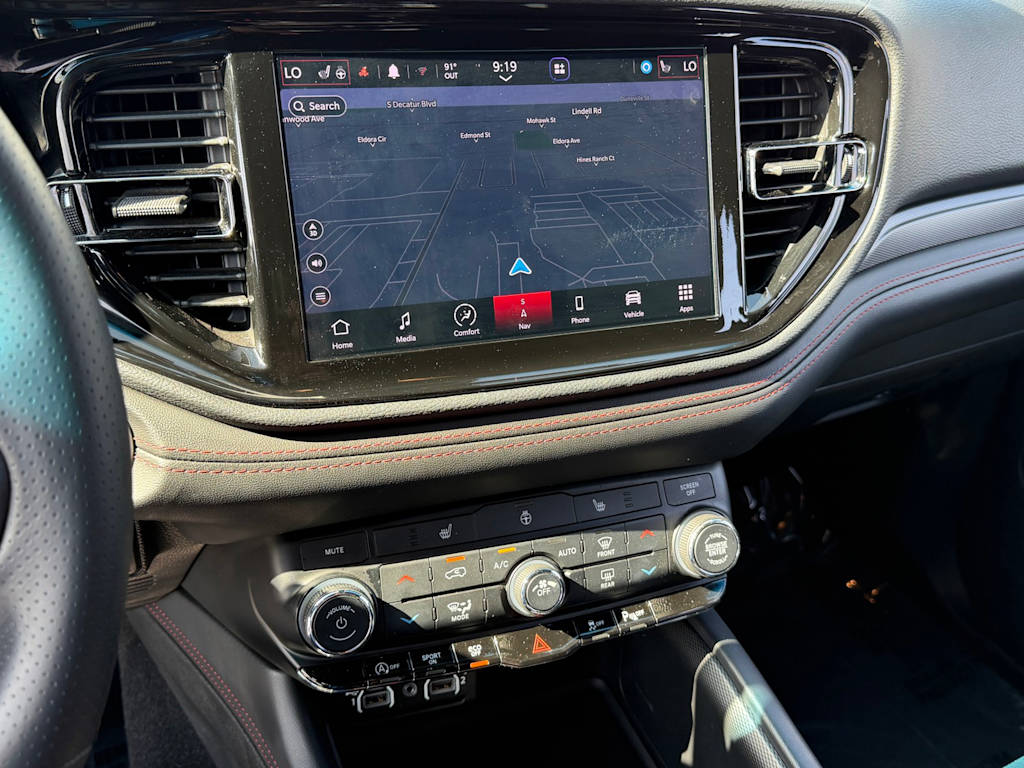 Thumbnail: 2023 Dodge Durango - 13