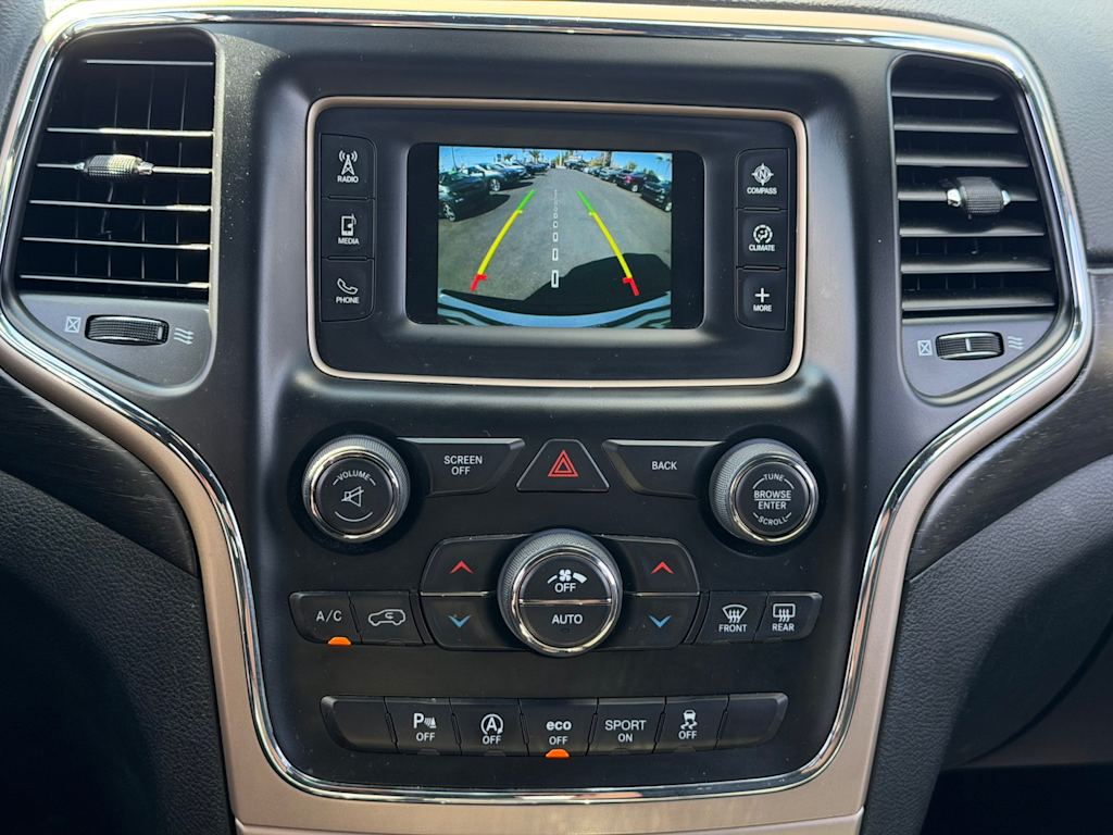Thumbnail: 2017 Jeep Grand Cherokee - 13