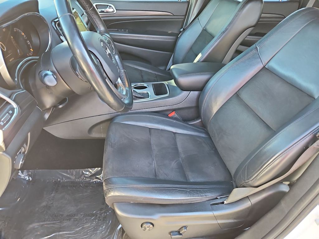 Thumbnail: 2020 Jeep Grand Cherokee - 11