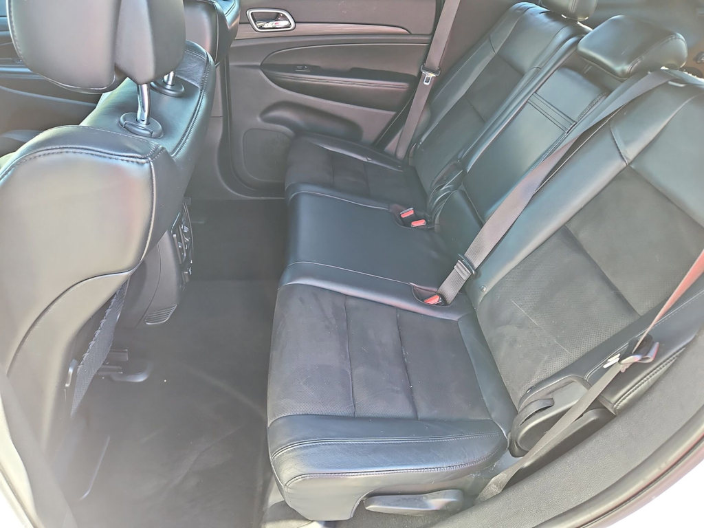 Thumbnail: 2020 Jeep Grand Cherokee - 28