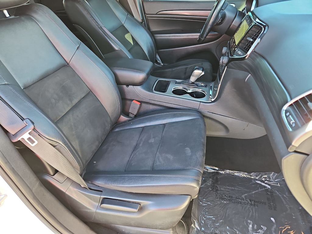 Thumbnail: 2020 Jeep Grand Cherokee - 12