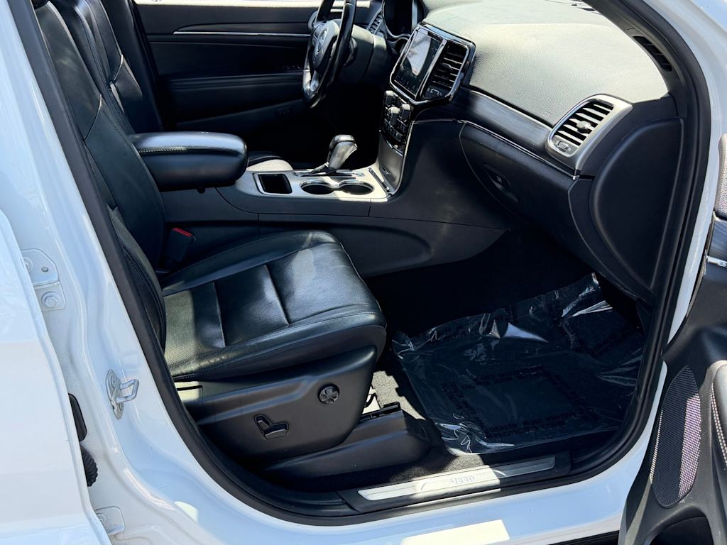 Thumbnail: 2021 Jeep Grand Cherokee - 29