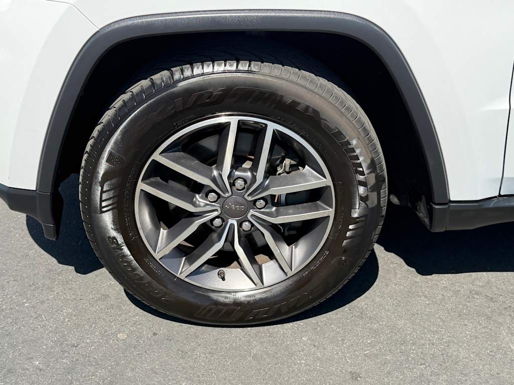 Thumbnail: 2021 Jeep Grand Cherokee - 8