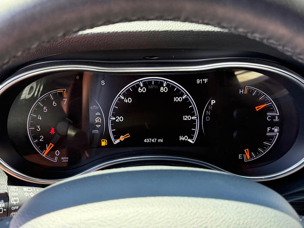 Thumbnail: 2022 Jeep Grand Cherokee - 15