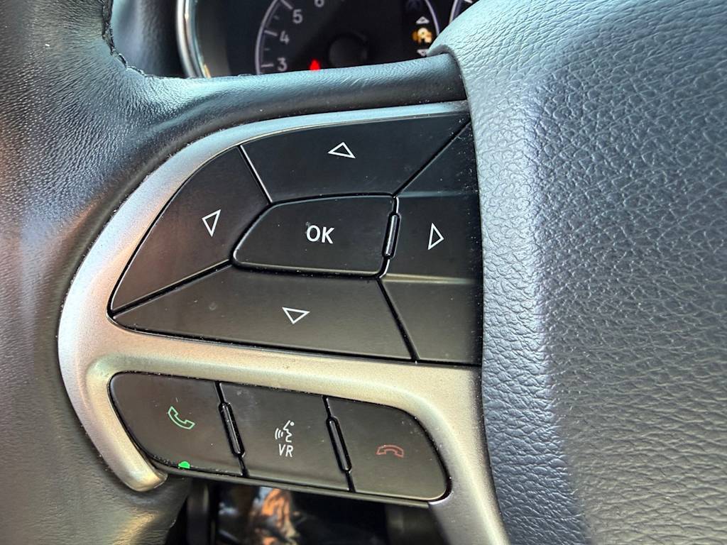 Thumbnail: 2019 Jeep Grand Cherokee - 25