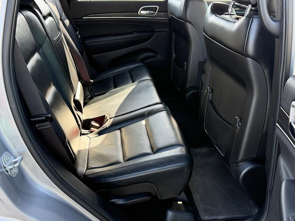 Thumbnail: 2019 Jeep Grand Cherokee - 30