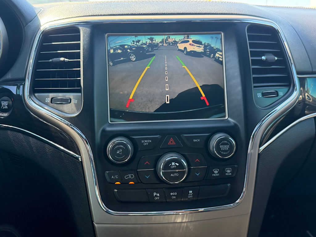 Thumbnail: 2015 Jeep Grand Cherokee - 34