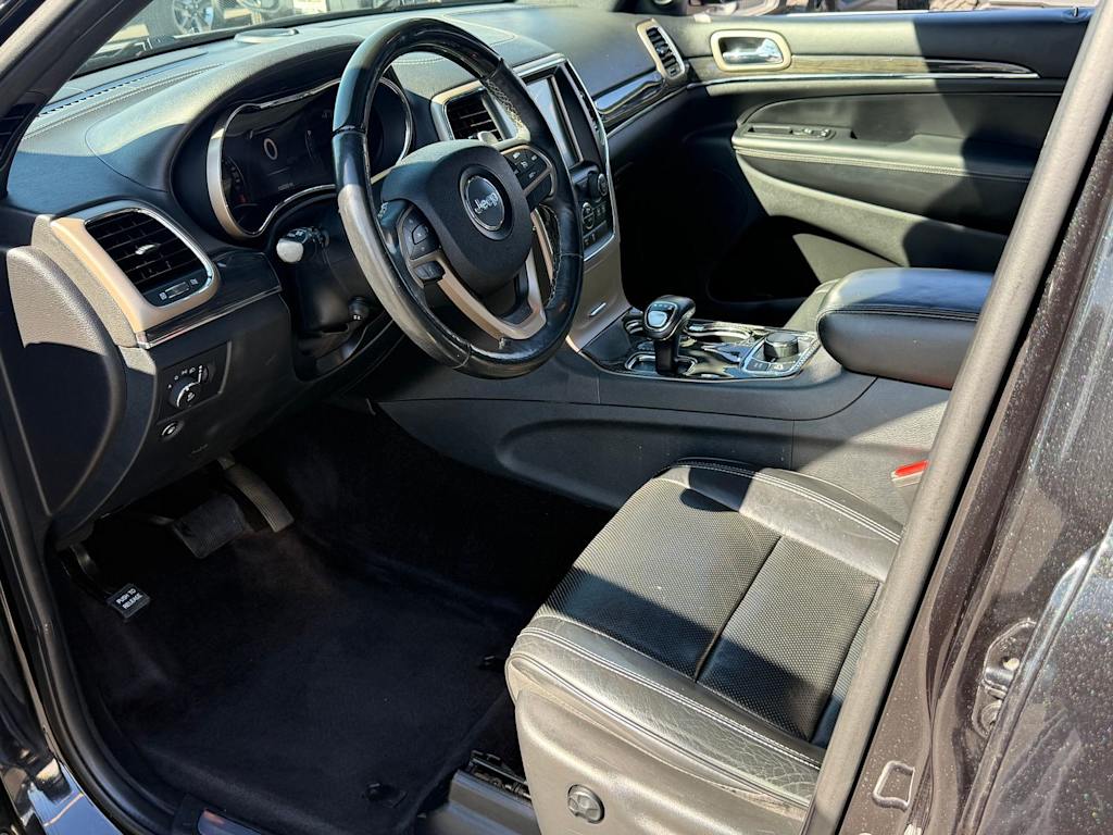 Thumbnail: 2015 Jeep Grand Cherokee - 2