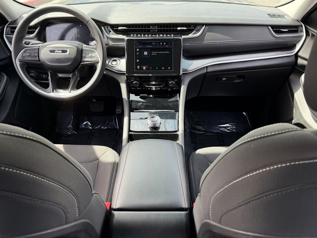 Thumbnail: 2023 Jeep Grand Cherokee - 2