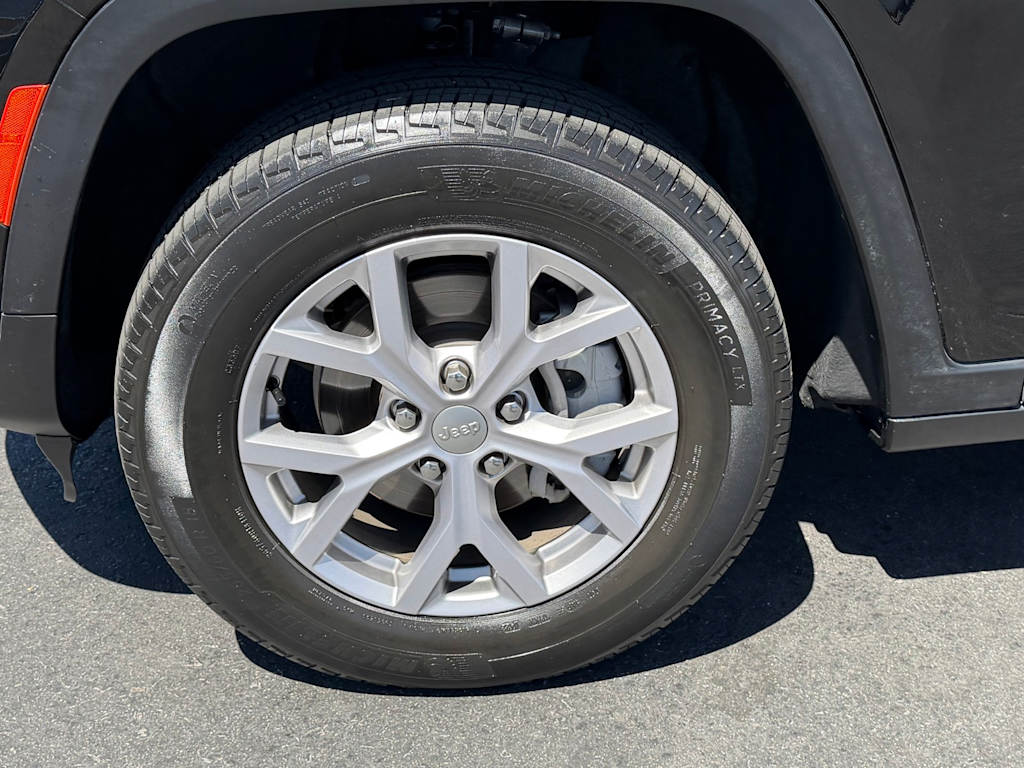 Thumbnail: 2022 Jeep Grand Cherokee - 8